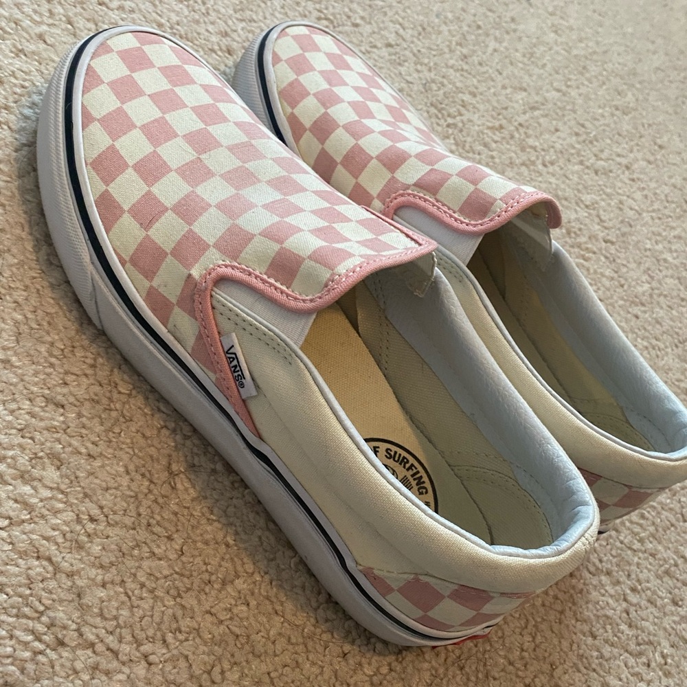Vans Checkered Pink Slip-ons